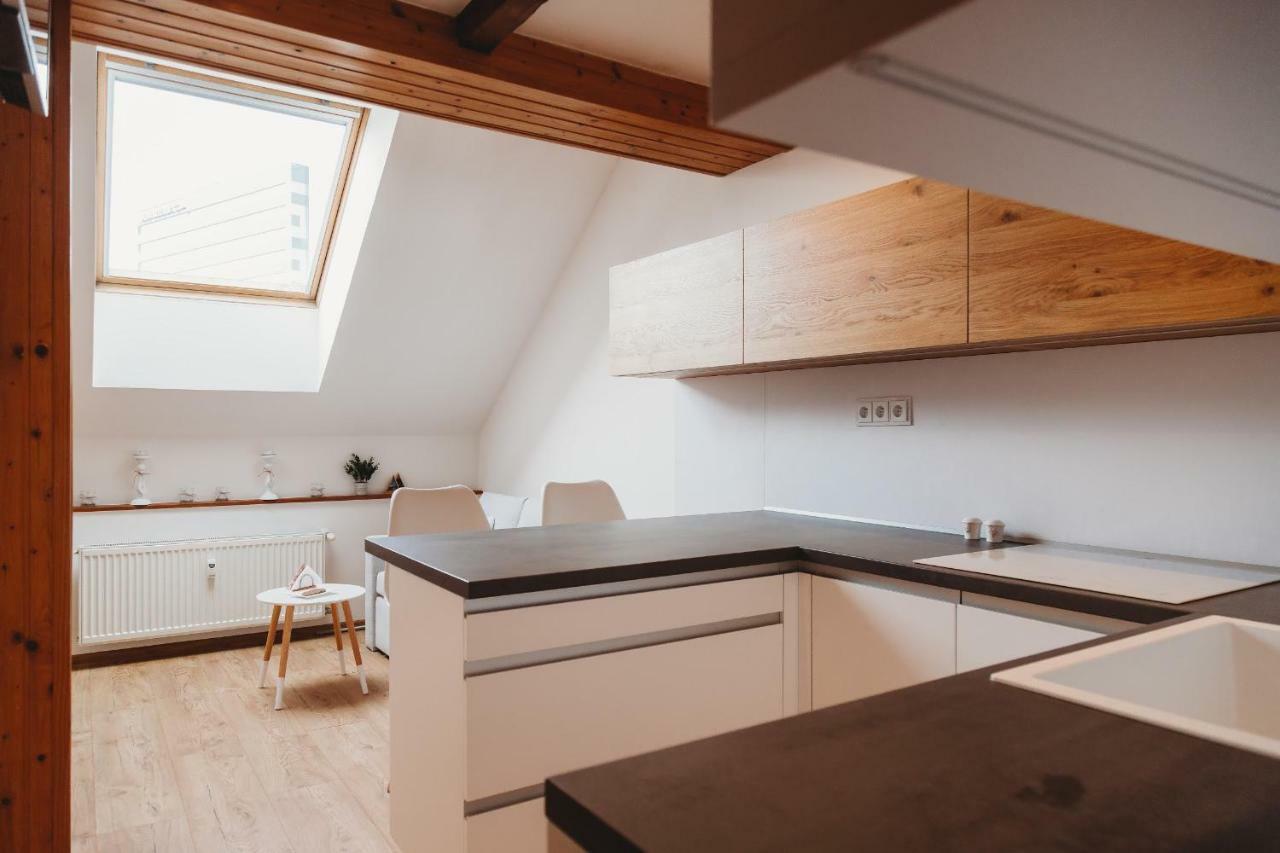 Center City Charming Loft Apartment Košice Eksteriør bilde